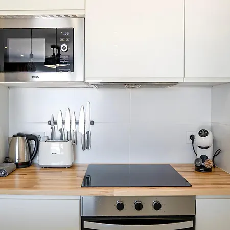 Exceptional 1bd With Sea View In Aloha Garden Апартаменты