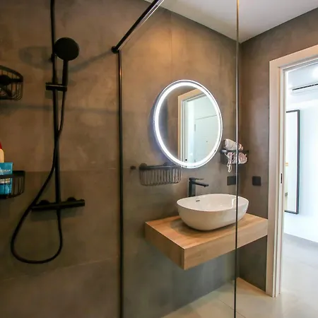 Exceptional 1bd With Sea View In Aloha Garden * Адехе
