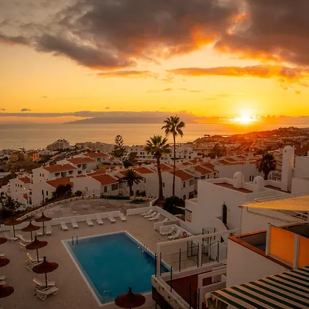 Exceptional 1bd With Sea View In Aloha Garden Адехе